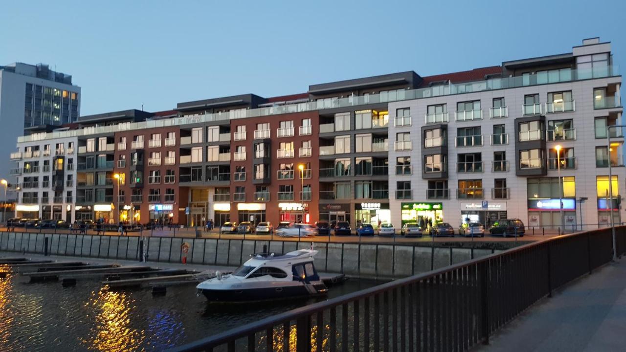 Waterlane W Oknami Na Rzeke - Marina View - Comfy Apartments Gdańsk Exterior foto